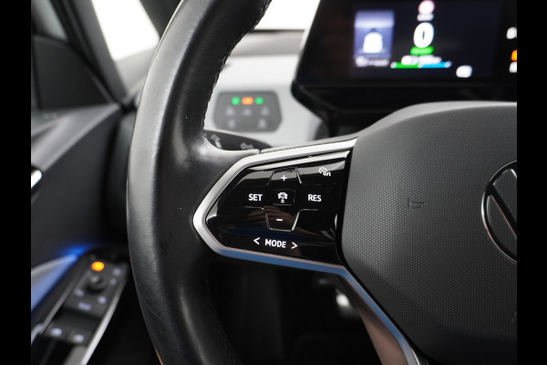 Volkswagen ID.3 First Plus 58kWh Trekhaak Camera Apple Carplay Android Auto Navi Adap.Cruise Ecc Pdc Matrix Led Stoelverwarming Lmv DAB Keyless Rijstrooksensor Wifi Origineel Nederlandse Auto