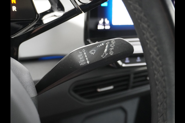 Volkswagen ID.3 First Plus 58kWh Trekhaak Camera Apple Carplay Android Auto Navi Adap.Cruise Ecc Pdc Matrix Led Stoelverwarming Lmv DAB Keyless Rijstrooksensor Wifi Origineel Nederlandse Auto