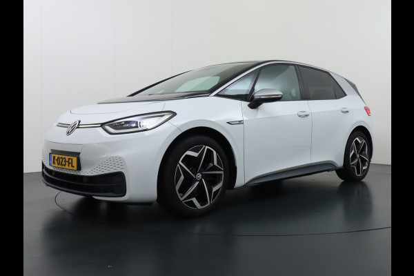 Volkswagen ID.3 First Plus 58kWh Trekhaak Camera Apple Carplay Android Auto Navi Adap.Cruise Ecc Pdc Matrix Led Stoelverwarming Lmv DAB Keyless Rijstrooksensor Wifi Origineel Nederlandse Auto