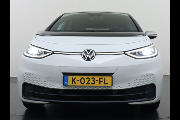 Volkswagen ID.3 First Plus 58kWh Trekhaak Camera Apple Carplay Android Auto Navi Adap.Cruise Ecc Pdc Matrix Led Stoelverwarming Lmv DAB Keyless Rijstrooksensor Wifi Origineel Nederlandse Auto