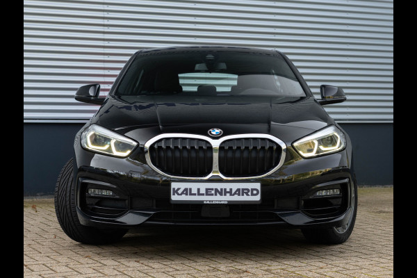 BMW 1-serie 118i Sportline - Adaptive Cruise - Camera - Head-Up - Hifi - LED