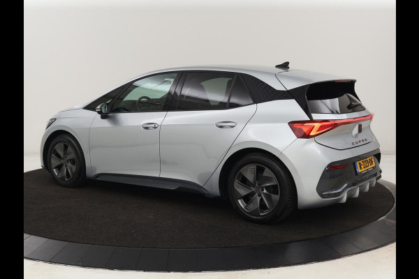 CUPRA Born Business 62 kWh | Stoel & stuurverwarming | Camera | Adaptive cruise | Carplay | Navigatie | Sportstoelen | Parkeerhulp