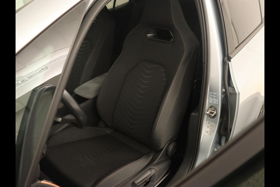 CUPRA Born Business 62 kWh | Stoel & stuurverwarming | Camera | Adaptive cruise | Carplay | Navigatie | Sportstoelen | Parkeerhulp