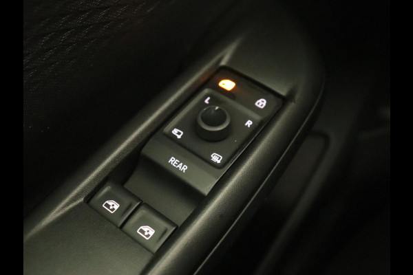 CUPRA Born Business 62 kWh | Stoel & stuurverwarming | Camera | Adaptive cruise | Carplay | Navigatie | Sportstoelen | Parkeerhulp