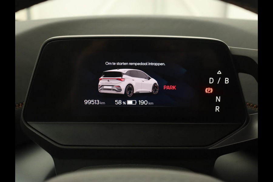 CUPRA Born Business 62 kWh | Stoel & stuurverwarming | Camera | Adaptive cruise | Carplay | Navigatie | Sportstoelen | Parkeerhulp