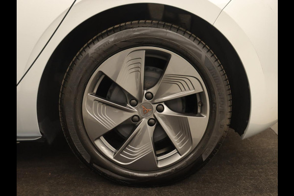 CUPRA Born Business 62 kWh | Stoel & stuurverwarming | Camera | Adaptive cruise | Carplay | Navigatie | Sportstoelen | Parkeerhulp