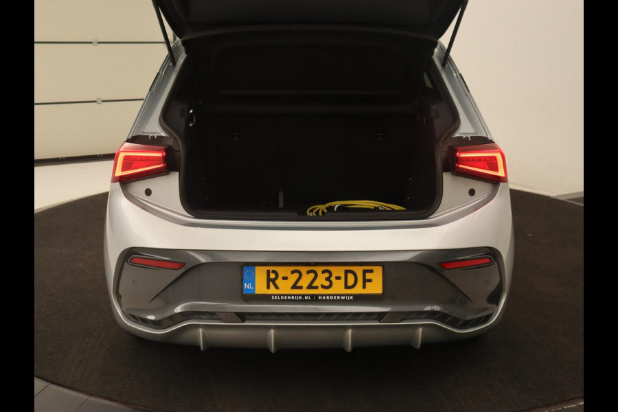 CUPRA Born Business 62 kWh | Stoel & stuurverwarming | Camera | Adaptive cruise | Carplay | Navigatie | Sportstoelen | Parkeerhulp