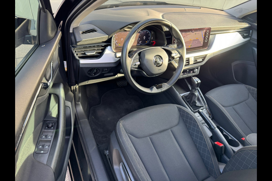 Škoda Kamiq 1.0 TSI Automaat Ambition * Trekhaak * Navigatie * Camera * Adaptieve Cruise Control *
