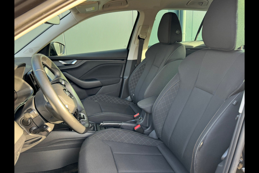 Škoda Kamiq 1.0 TSI Automaat Ambition * Trekhaak * Navigatie * Camera * Adaptieve Cruise Control *