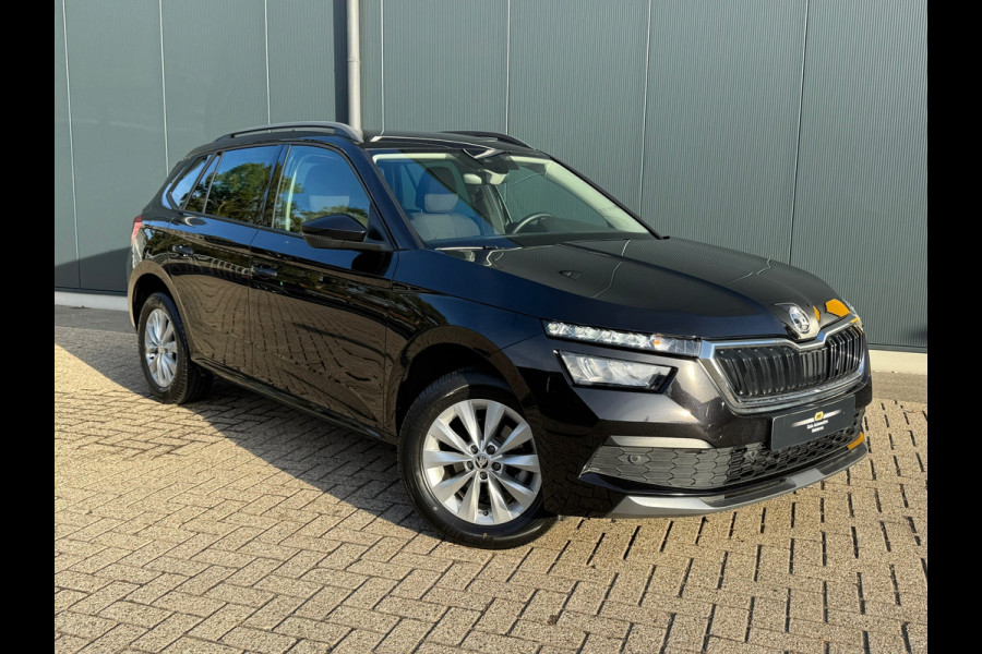 Škoda Kamiq 1.0 TSI Automaat Ambition * Trekhaak * Navigatie * Camera * Adaptieve Cruise Control *