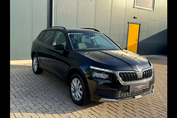 Škoda Kamiq 1.0 TSI Automaat Ambition * Trekhaak * Navigatie * Camera * Adaptieve Cruise Control *