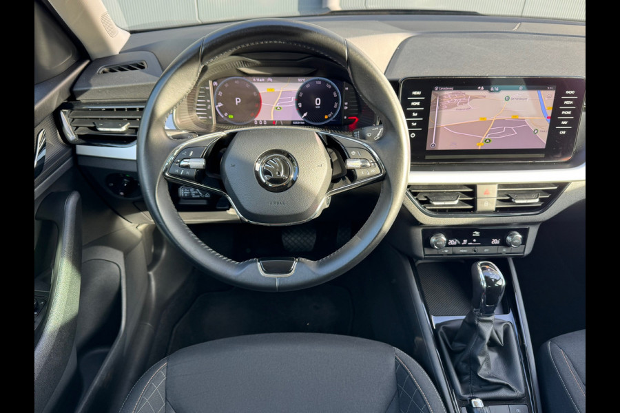 Škoda Kamiq 1.0 TSI Automaat Ambition * Trekhaak * Navigatie * Camera * Adaptieve Cruise Control *
