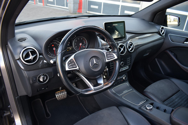 Mercedes-Benz B-Klasse 180 Ambition | AMG | Pano | Half Leer | Sportstoelen