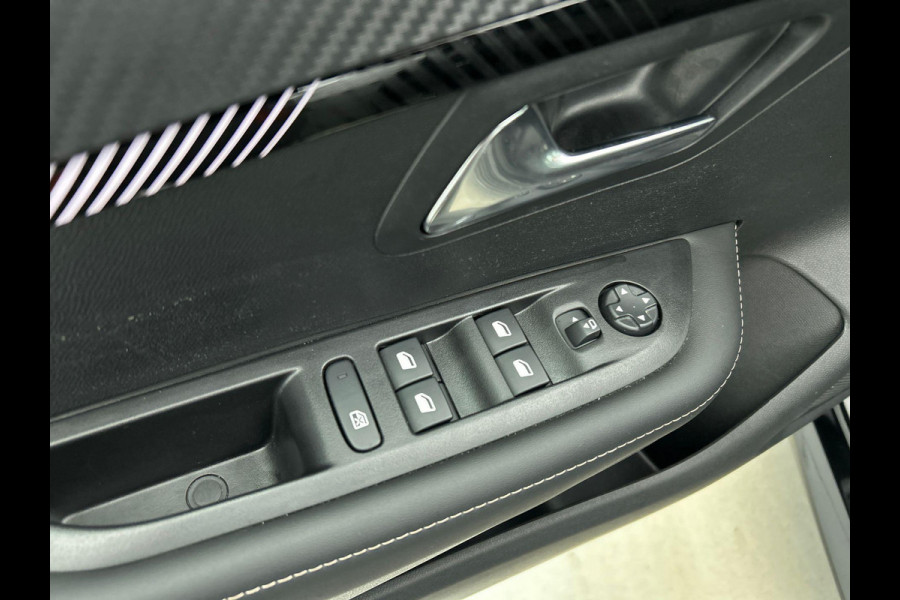 Peugeot 208 1.2 Hybrid 100PK Automaat Allure | Navigatie | Apple Carplay/Android Auto | Airco | Parkeer sensoren | Cruise Control | Led | Lichtmetalen Velgen