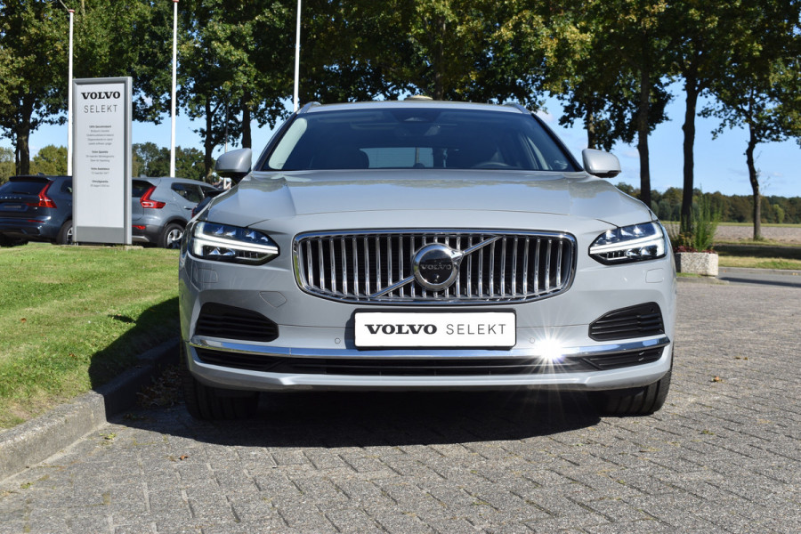 Volvo V90 2.0 T8 Plug-in hybrid AWD Ultra Bright | HUD | B&W | 360 camera | Stuurverwarming | Panodak | 19"LMV