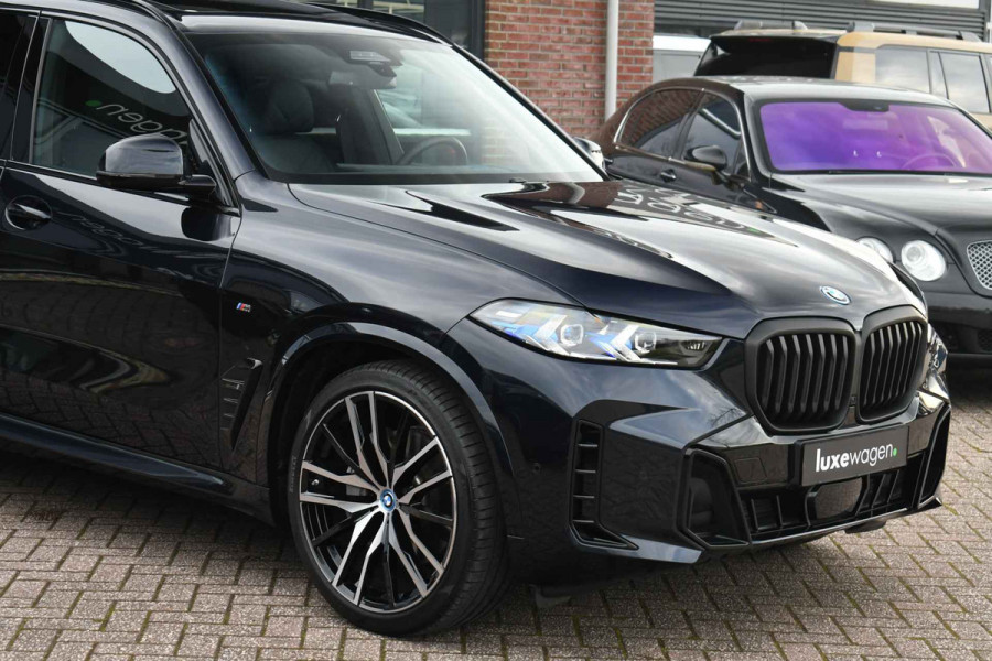 BMW X5 xDrive50e M-Sport Pano Trekh ACC Comf-zetels H/K Soft-close BTW-AUTO!