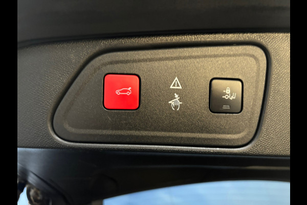 Peugeot 3008 1.6 e-THP GT Line Automaat | Leer | Navi | Camera | Clima