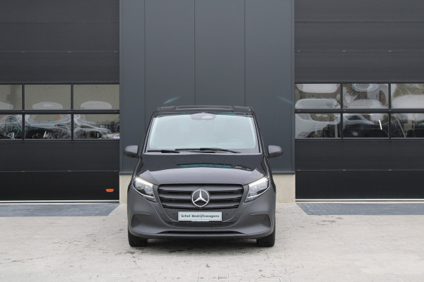 Mercedes-Benz Vito 114CDI L2 Pro - Distronic - 360 camera - Multibeam LED - Stoel&Stuurverwarming - Trekhaak 2500kg - Navigatie - Rijklaar Mercedes-Benz Vito 114CDI L2 Pro - Distronic - 360 camera - Multibeam LED - Stoel&Stuurverwarming - Trekhaak 2500kg - Navigatie - Rijklaar