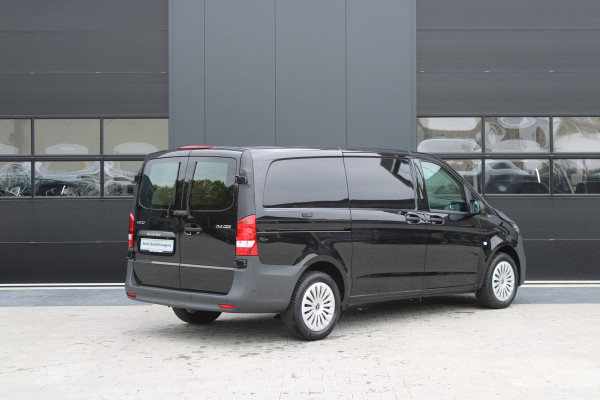 Mercedes-Benz Vito 114CDI L2 Pro - Distronic - 360 camera - Multibeam LED - Stoel&Stuurverwarming - Trekhaak 2500kg - Navigatie - Rijklaar Mercedes-Benz Vito 114CDI L2 Pro - Distronic - 360 camera - Multibeam LED - Stoel&Stuurverwarming - Trekhaak 2500kg - Navigatie - Rijklaar