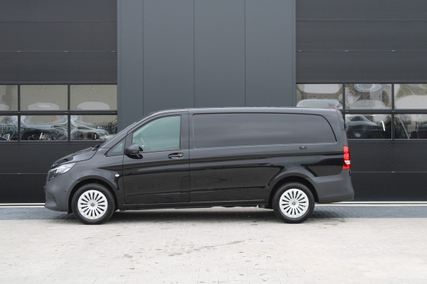 Mercedes-Benz Vito 114CDI L2 Pro - Distronic - 360 camera - Multibeam LED - Stoel&Stuurverwarming - Trekhaak 2500kg - Navigatie - Rijklaar Mercedes-Benz Vito 114CDI L2 Pro - Distronic - 360 camera - Multibeam LED - Stoel&Stuurverwarming - Trekhaak 2500kg - Navigatie - Rijklaar