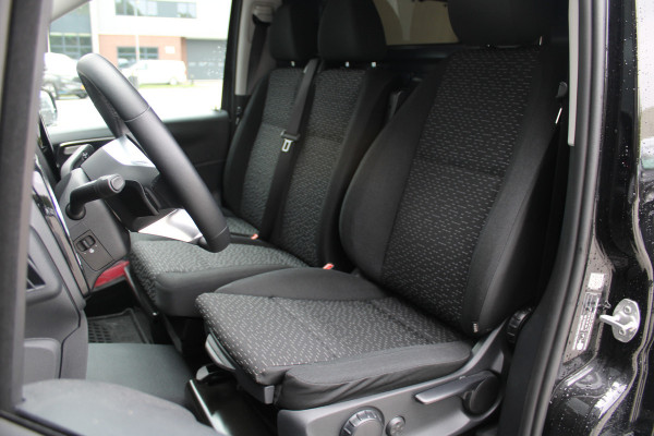 Mercedes-Benz Vito 114CDI L2 Pro - Distronic - 360 camera - Multibeam LED - Stoel&Stuurverwarming - Trekhaak 2500kg - Navigatie - Rijklaar Mercedes-Benz Vito 114CDI L2 Pro - Distronic - 360 camera - Multibeam LED - Stoel&Stuurverwarming - Trekhaak 2500kg - Navigatie - Rijklaar