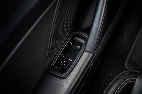 Porsche 911 992 3.0 Carrera S - Sport Chrono + | Panorama | Stuurverwarming | Keyless | Camera