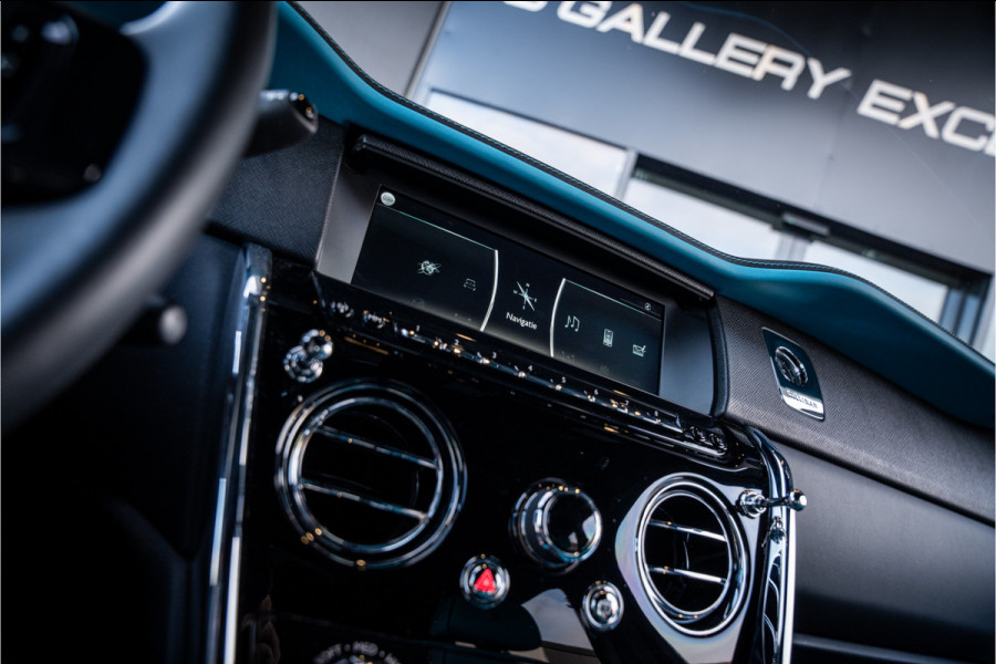 Rolls-Royce Cullinan 6.75 V12 - Black Badge | Mansory Wheels | Sterrenhemel
