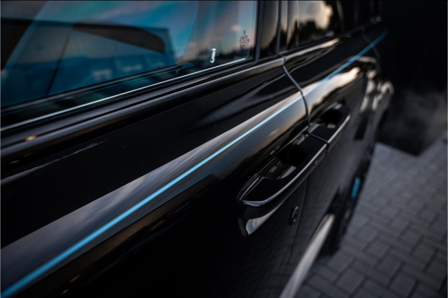 Rolls-Royce Cullinan 6.75 V12 - Black Badge | Mansory Wheels | Sterrenhemel