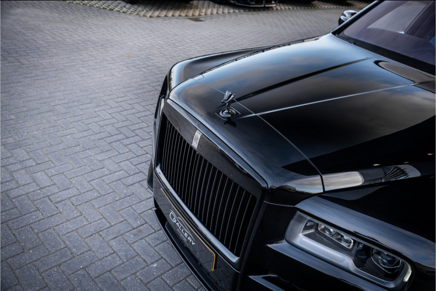 Rolls-Royce Cullinan 6.75 V12 - Black Badge | Mansory Wheels | Sterrenhemel