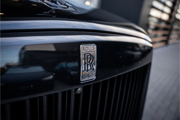 Rolls-Royce Cullinan 6.75 V12 - Black Badge | Mansory Wheels | Sterrenhemel