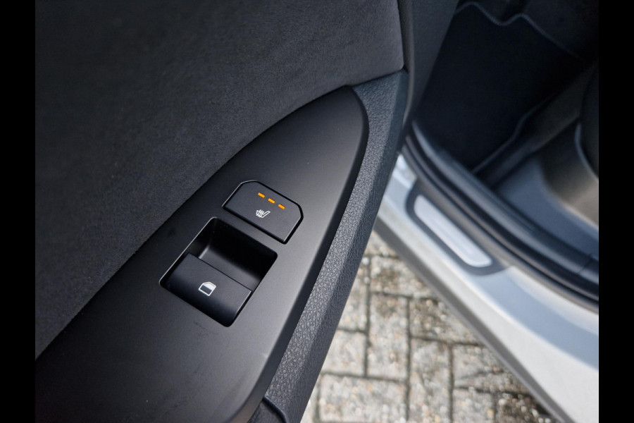 Kia Sportage 1.6 T-GDi Hybrid GT-PlusLine | Stoelventilatie | Dodehoek Camera | Harman Kardon | Pano | Key-Less |