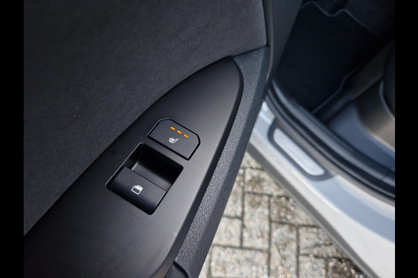 Kia Sportage 1.6 T-GDi Hybrid GT-PlusLine | Stoelventilatie | Dodehoek Camera | Harman Kardon | Pano | Key-Less |