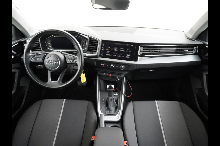 Audi A1 Sportback 30TFSI 116PK Virtual Cockpit Apple Carplay Android Auto Navi Airco Cruise Control Pro Line Bluetooth Isofix Rijstrooksensor Origineel Nederlandse Auto Audi A1 Sportback 30TFSI 116PK Virtual Cockpit Apple Carplay Android Auto Navi Airco Cruise Control Pro Line Bluetooth Isofix Rijstrooksensor Origineel Nederlandse Auto