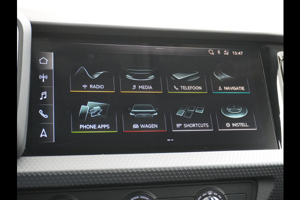 Audi A1 Sportback 30TFSI 116PK Virtual Cockpit Apple Carplay Android Auto Navi Airco Cruise Control Pro Line Bluetooth Isofix Rijstrooksensor Origineel Nederlandse Auto Audi A1 Sportback 30TFSI 116PK Virtual Cockpit Apple Carplay Android Auto Navi Airco Cruise Control Pro Line Bluetooth Isofix Rijstrooksensor Origineel Nederlandse Auto