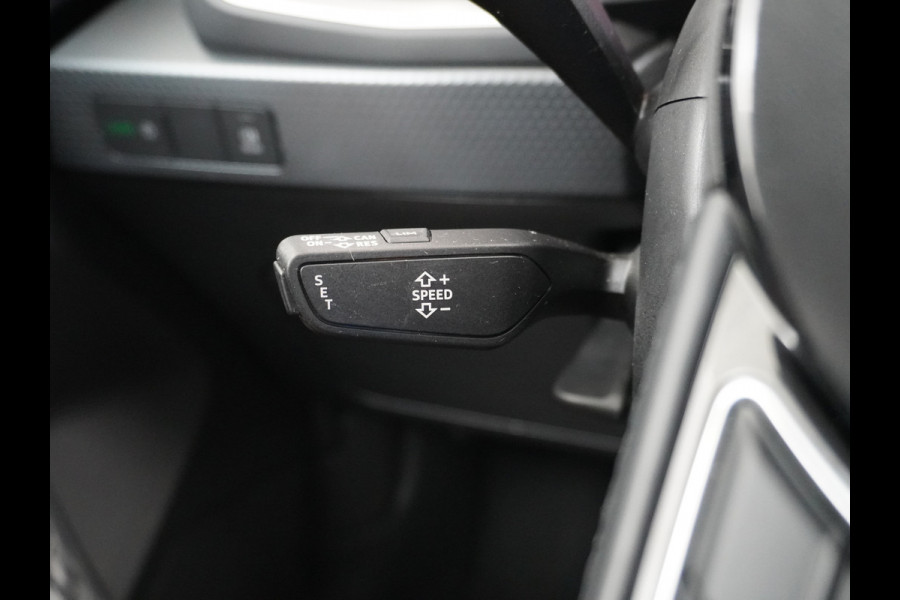 Audi A1 Sportback 30TFSI 116PK Virtual Cockpit Apple Carplay Android Auto Navi Airco Cruise Control Pro Line Bluetooth Isofix Rijstrooksensor Origineel Nederlandse Auto Audi A1 Sportback 30TFSI 116PK Virtual Cockpit Apple Carplay Android Auto Navi Airco Cruise Control Pro Line Bluetooth Isofix Rijstrooksensor Origineel Nederlandse Auto