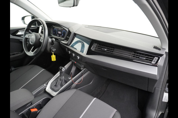 Audi A1 Sportback 30TFSI 116PK Virtual Cockpit Apple Carplay Android Auto Navi Airco Cruise Control Pro Line Bluetooth Isofix Rijstrooksensor Origineel Nederlandse Auto Audi A1 Sportback 30TFSI 116PK Virtual Cockpit Apple Carplay Android Auto Navi Airco Cruise Control Pro Line Bluetooth Isofix Rijstrooksensor Origineel Nederlandse Auto