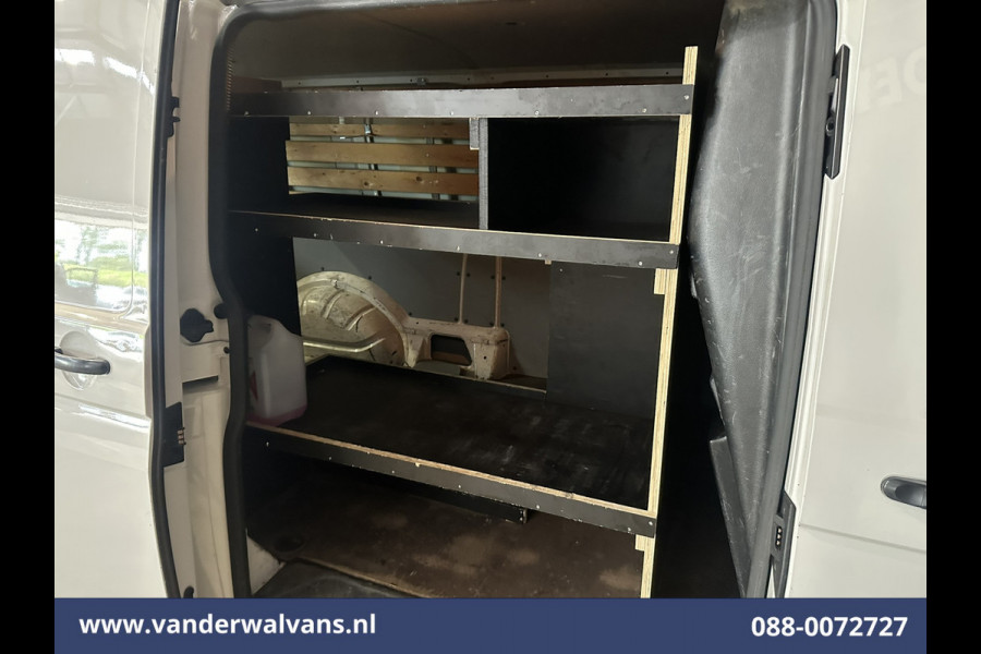 Volkswagen Transporter 2.0 TDI 150pk L2H1 Glasresteel Euro6 Airco | Imperiaal | 2500kg Trekhaak Bijrijdersbank, Sidebars, Cruisecontrol