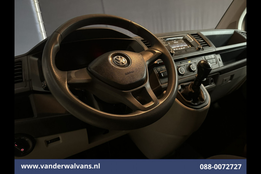 Volkswagen Transporter 2.0 TDI 150pk L2H1 Glasresteel Euro6 Airco | Imperiaal | 2500kg Trekhaak Bijrijdersbank, Sidebars, Cruisecontrol