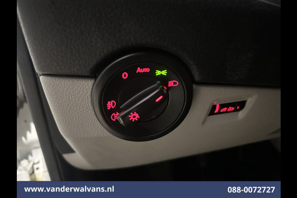 Volkswagen Transporter 2.0 TDI 150pk L2H1 Glasresteel Euro6 Airco | Imperiaal | 2500kg Trekhaak Bijrijdersbank, Sidebars, Cruisecontrol