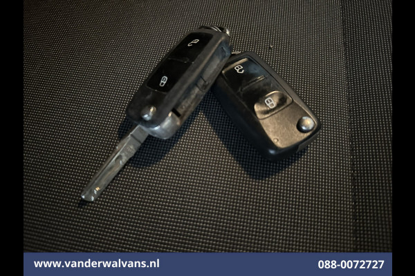 Volkswagen Transporter 2.0 TDI 150pk L2H1 Glasresteel Euro6 Airco | Imperiaal | 2500kg Trekhaak Bijrijdersbank, Sidebars, Cruisecontrol