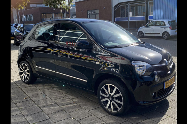 Renault Twingo 1.0 SCe Intens 5Drs - Navigatie I PDC / Achteruitrij Camera I Airco I APK 09-2026 I Dealer Onderhouden
