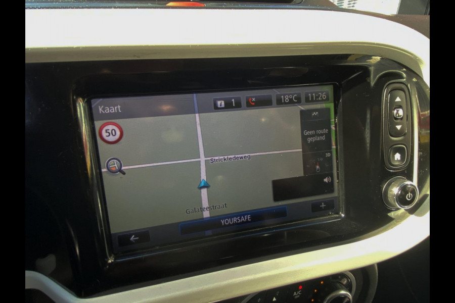 Renault Twingo 1.0 SCe Intens 5Drs - Navigatie I PDC / Achteruitrij Camera I Airco I APK 09-2026 I Dealer Onderhouden