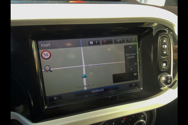 Renault Twingo 1.0 SCe Intens 5Drs - Navigatie I PDC / Achteruitrij Camera I Airco I APK 09-2026 I Dealer Onderhouden
