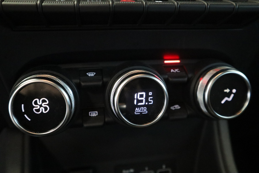 Renault Captur 1.6 E-Tech Hybrid 145 Zen HEV Navigatie Full-led