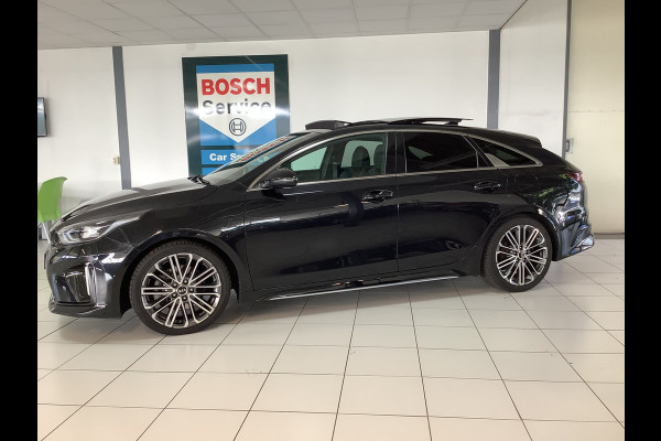 Kia ProCeed 1.4 T-GDI GT-PlusLine Panodak, Camera, Keyless, LED