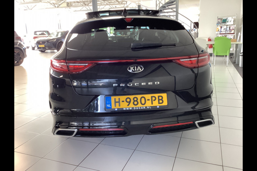 Kia ProCeed 1.4 T-GDI GT-PlusLine Panodak, Camera, Keyless, LED