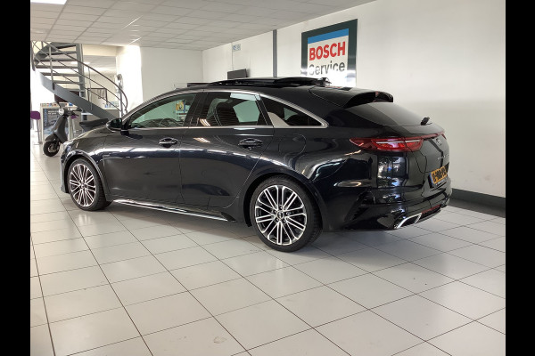 Kia ProCeed 1.4 T-GDI GT-PlusLine Panodak, Camera, Keyless, LED
