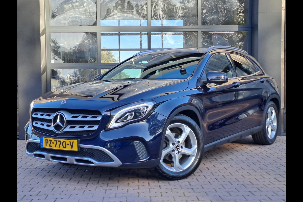 Mercedes-Benz GLA 180 Activity Edition | Navi | Camera | Afn. Trekhaak | Elektr. A. klep | Sportinterieur |