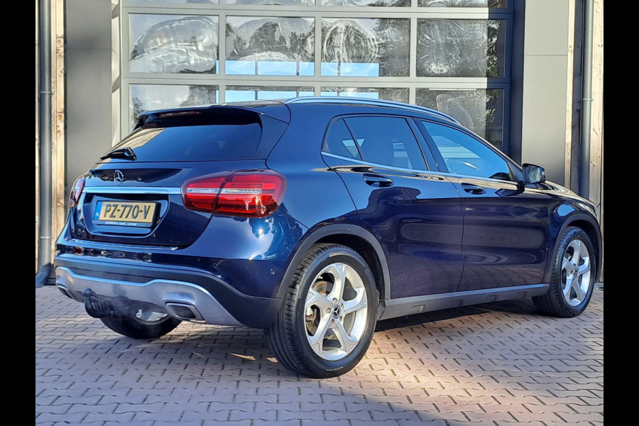Mercedes-Benz GLA 180 Activity Edition | Navi | Camera | Afn. Trekhaak | Elektr. A. klep | Sportinterieur |