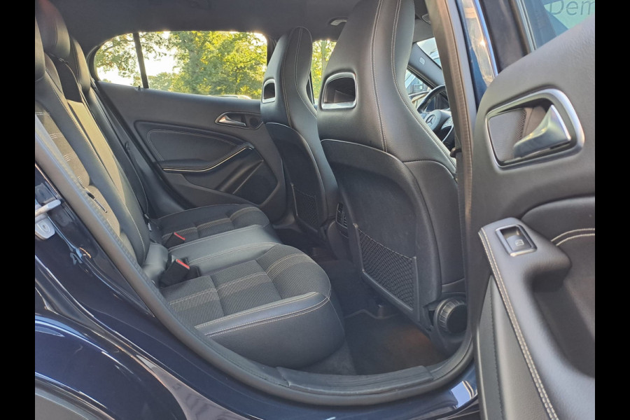 Mercedes-Benz GLA 180 Activity Edition | Navi | Camera | Afn. Trekhaak | Elektr. A. klep | Sportinterieur |